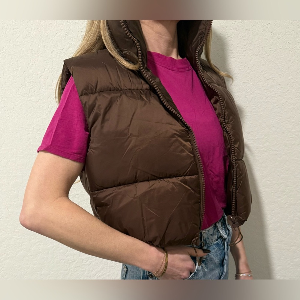 Uaneo Brown Puffer Vest - Size Small